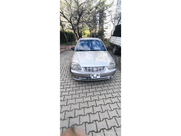 Sahibinden Hyundai Accent 1.3 Admire 2005 Model  412.000 km Gri (Gümüş)
