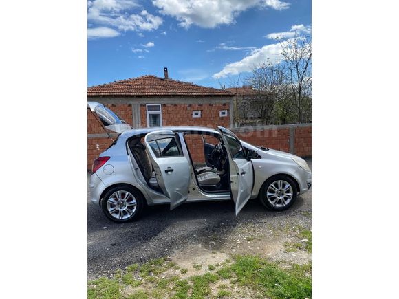 Sahibinden Opel Corsa 1.3 CDTI Enjoy 2011 Model