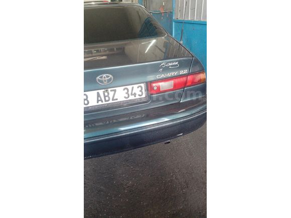 Sahibinden Toyota Camry 2.2 GL 1998 Model  357.500 km Yeşil