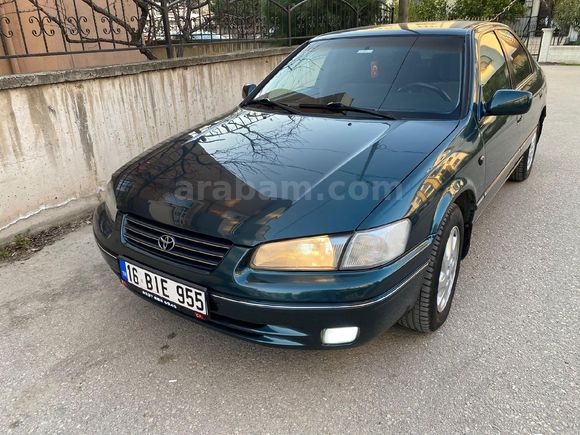 Sahibinden Toyota Camry 2.2 GL 1998 Model  357.500 km Yeşil
