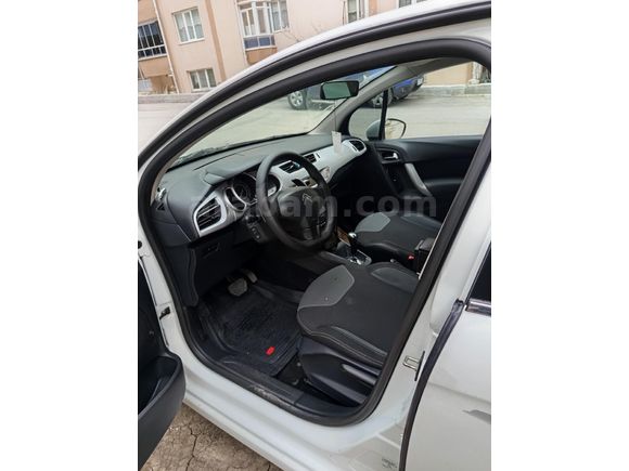 Sahibinden Citroen C3 1.4 e-HDi Confort 2012 Model