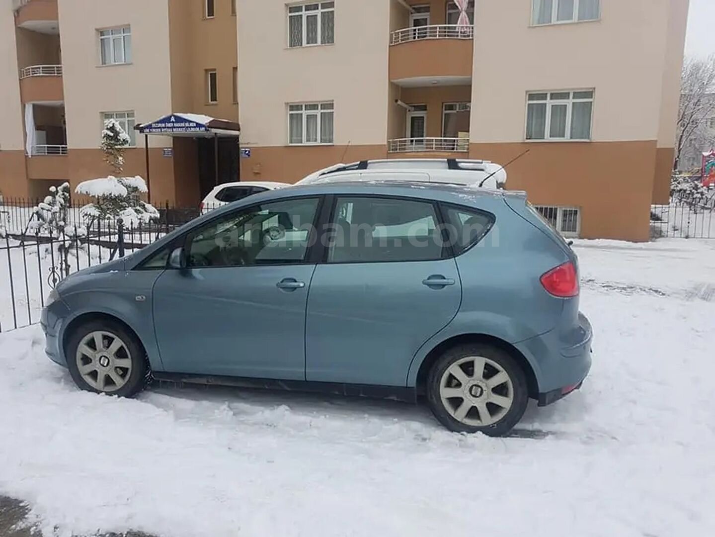 Sahibinden Seat Altea 1.6 Reference 2004 Model Elazığ 248.000 km Mavi (metalik) 4
