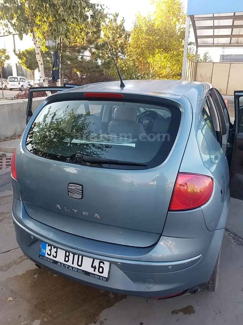 Sahibinden Seat Altea 1.6 Reference 2004 Model Elazığ 248.000 km Mavi (metalik) 3