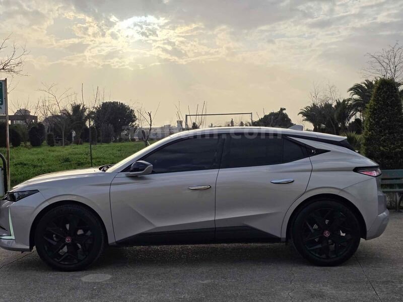 Sahibinden DS Automobiles DS4 1.2 PureTech Performance Line 2024 Model İstanbul 25.000 km Gri