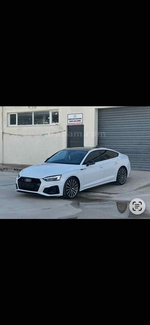 GALERİDEN AUDİ A5 SPORTBACK 40 TDI QUATTRO S LİNE 2022 MODEL BURDUR