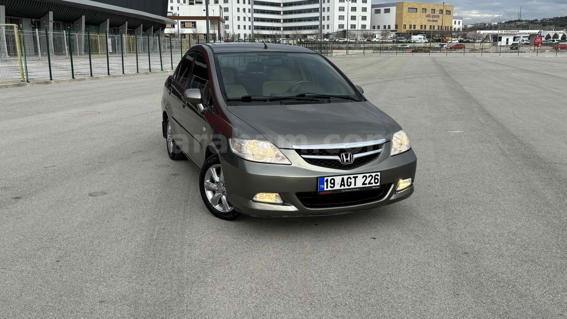 DÜŞÜK KM Lİ HONDA CİTY TAM OTOMATİK