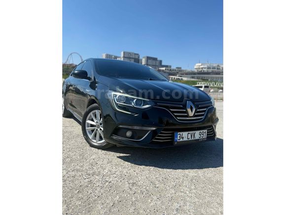 Sahibinden Renault Megane 1.5 Blue DCI Touch 2020 Model 