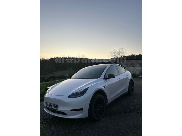 Sahibinden Tesla Model Y Standart Range 2024 Model 