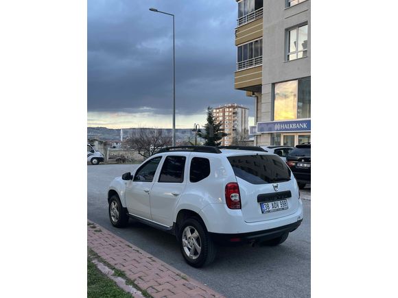Sahibinden Dacia Duster 1.5 dCi Laureate 2013 Model 