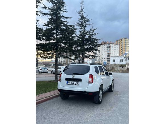Sahibinden Dacia Duster 1.5 dCi Laureate 2013 Model 