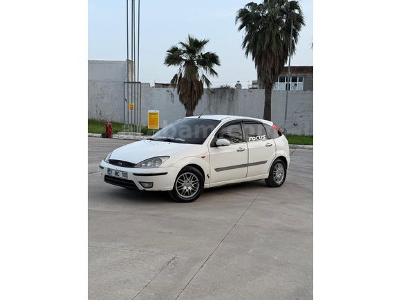 Sahibinden Ford Focus 1.6 Ghia 2005 Model