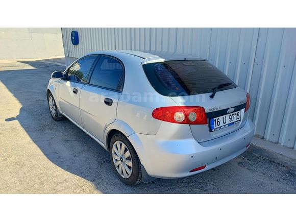 Chevrolet lacetti