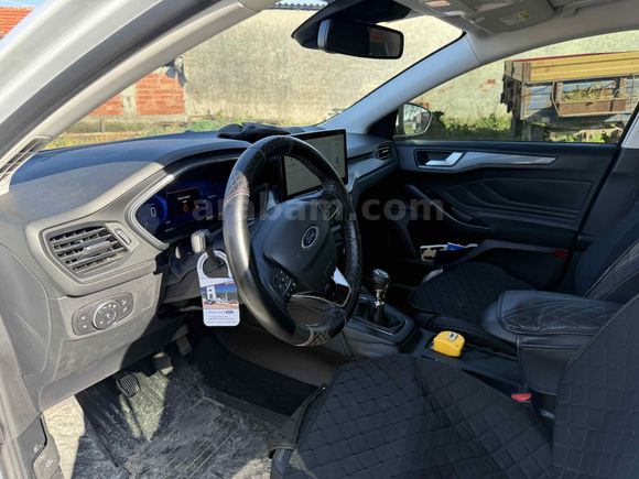 Sahibinden Ford Focus 1.0 EcoBoost Active X 2023 Model  62.000 km Beyaz