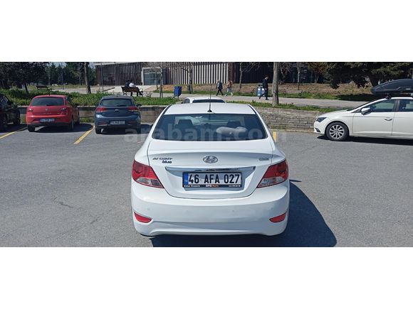 Sahibinden Hyundai Accent Blue 1.6 CRDI Prime 2013 Model İstanbul 155.300 km Beyaz