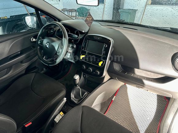 HATASIZ AYARINDA 2019 1.5 DCI TOUCH 