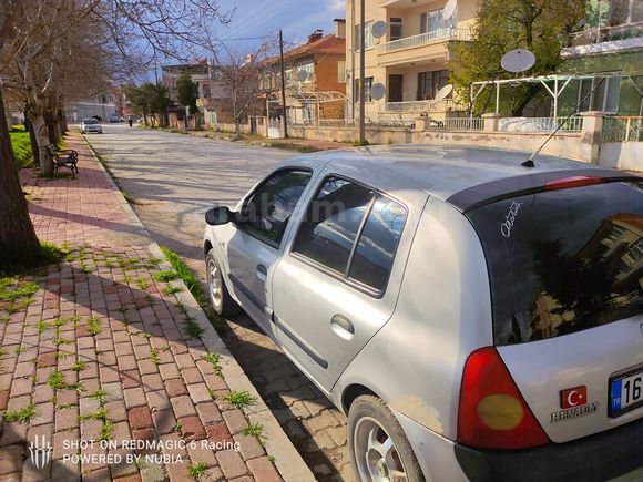 Sahibinden Renault Clio 1.2 Authentique 2006 Model