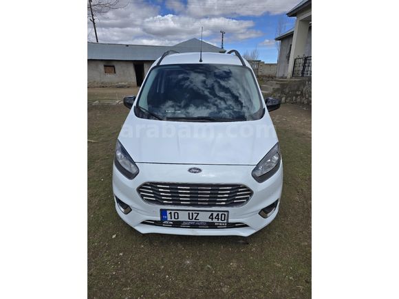 Sahibinden Ford Tourneo Courier 1.5 TDCi Titanium Plus 2023 Model