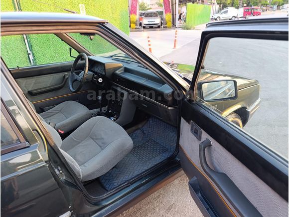 Sahibinden Renault R 9 1.4 Broadway GTE 1993 Model acil satılık