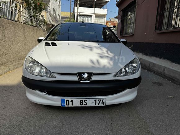 Sahibinden Peugeot 206 1.4 X-Line 2005 Model 