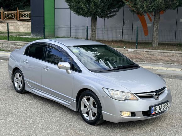 Sahibinden Honda Civic 1.6i VTEC Premium 2008 Model 