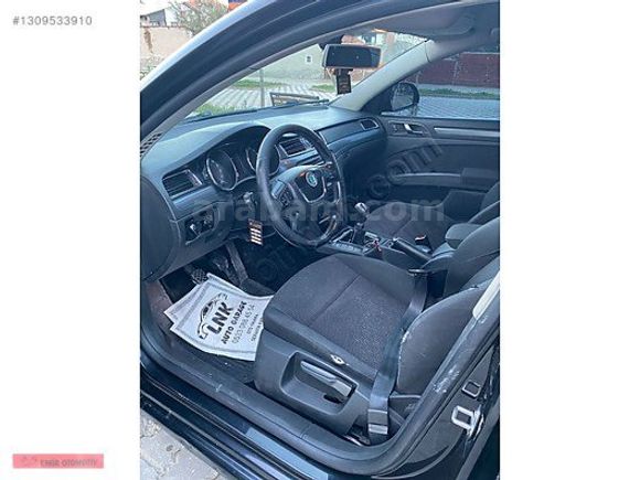SUNDROOFLU 1.6 TDI MANUEL 105HP