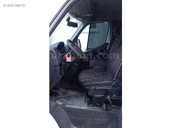2020 MODEL KAPALI KASA RENAULT MASTER 2.3 KARTA 12 TAKSİT