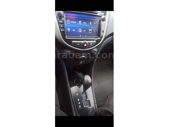 Sahibinden Hyundai Accent Blue 1.6 CRDI Mode Plus 2018 Model 