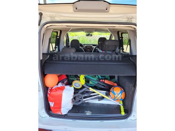 Sahibinden Fiat Fiorino Combi 1.4 Fire Premio 2017 Model