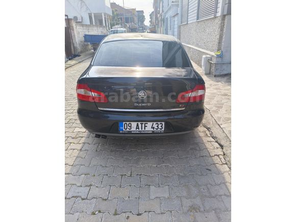 Sahibinden Skoda SuperB 2.0 TDI Elegance 2011 Model Değişensiz