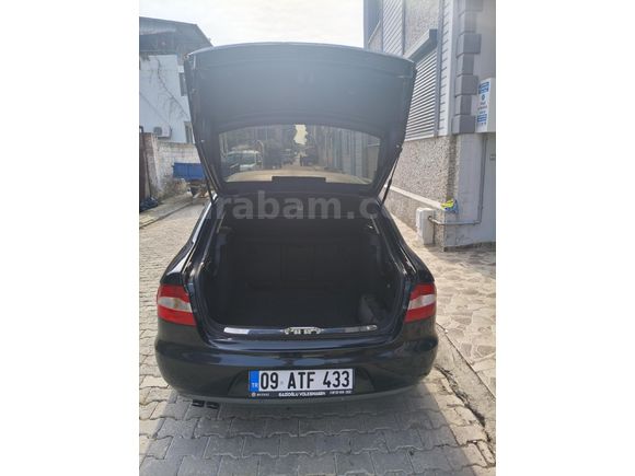 Sahibinden Skoda SuperB 2.0 TDI Elegance 2011 Model Değişensiz