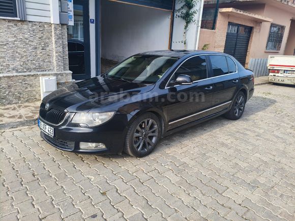 Sahibinden Skoda SuperB 2.0 TDI Elegance 2011 Model Değişensiz