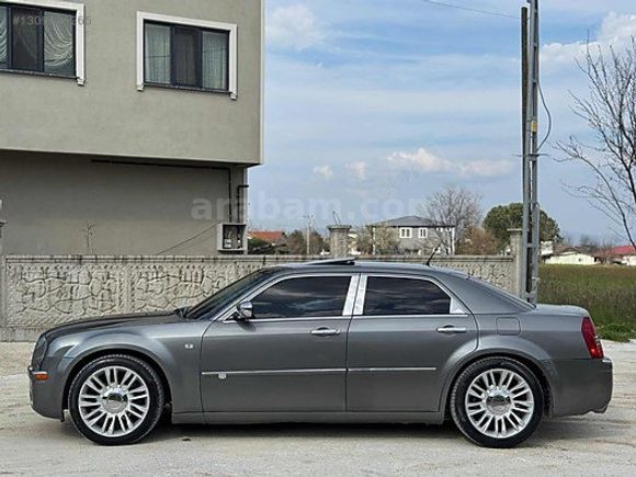MRT GARAJ'DAN CHRYSLER 300 C FULL YENİ BAKIMLI