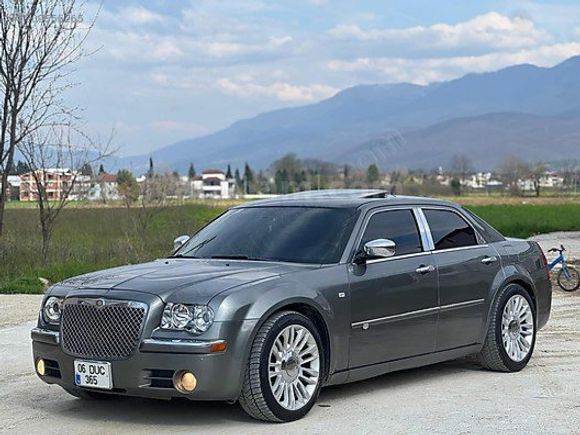 MRT GARAJ'DAN CHRYSLER 300 C FULL YENİ BAKIMLI