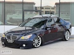 SAHRA MOTORS'DAN 2007 BMW 5.20d TAKOZ LCİ/CARBON SCHWARZ/M BODY