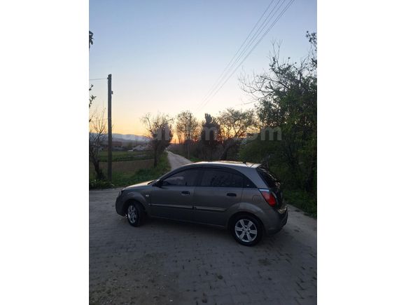 Sahibinden Kia Rio 1.5 CRDi Trend 2010 Model