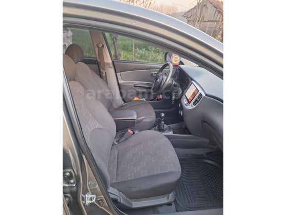 Sahibinden Kia Rio 1.5 CRDi Trend 2010 Model