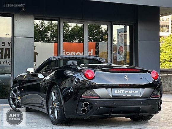 HATASIZ 2011 FERRARI CALIFORNIA 4.3 V8+SERAMİK FREN+DAYTONA FUL