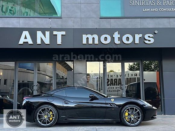 HATASIZ 2011 FERRARI CALIFORNIA 4.3 V8+SERAMİK FREN+DAYTONA FUL
