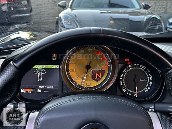 HATASIZ 2011 FERRARI CALIFORNIA 4.3 V8+SERAMİK FREN+DAYTONA FUL