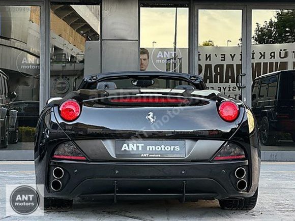 HATASIZ 2011 FERRARI CALIFORNIA 4.3 V8+SERAMİK FREN+DAYTONA FUL