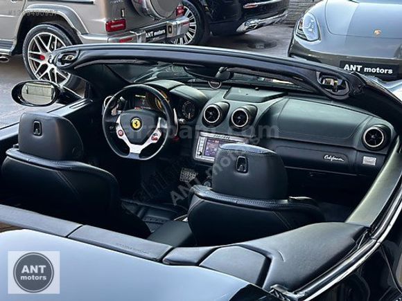 HATASIZ 2011 FERRARI CALIFORNIA 4.3 V8+SERAMİK FREN+DAYTONA FUL