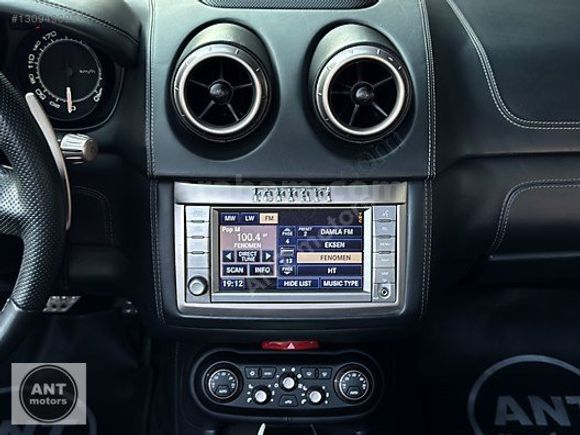 HATASIZ 2011 FERRARI CALIFORNIA 4.3 V8+SERAMİK FREN+DAYTONA FUL