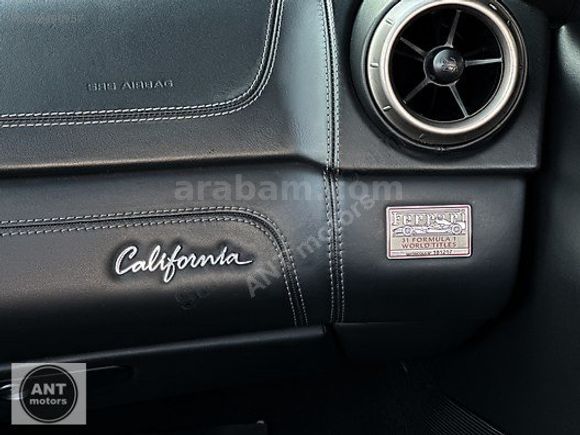 HATASIZ 2011 FERRARI CALIFORNIA 4.3 V8+SERAMİK FREN+DAYTONA FUL