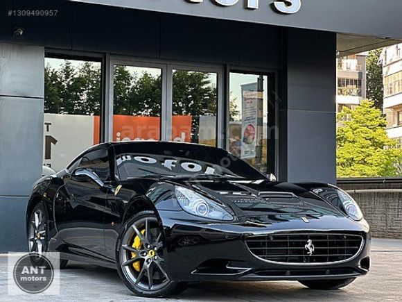 HATASIZ 2011 FERRARI CALIFORNIA 4.3 V8+SERAMİK FREN+DAYTONA FUL
