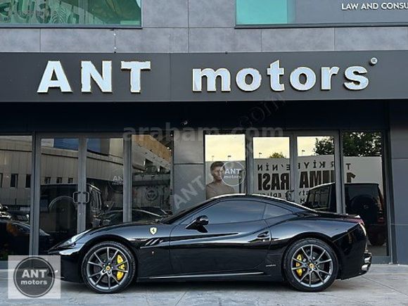 HATASIZ 2011 FERRARI CALIFORNIA 4.3 V8+SERAMİK FREN+DAYTONA FUL