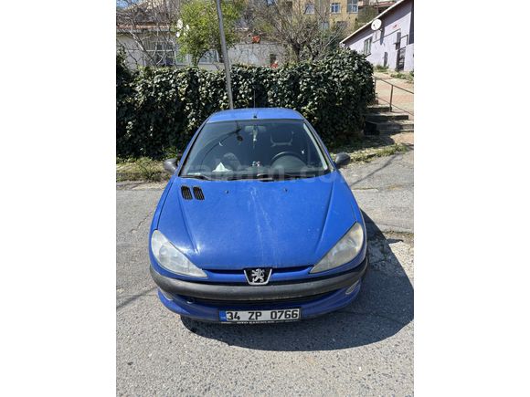 Sahibinden Peugeot 206 1.4 XR 2000 Model  190.000 km Mavi