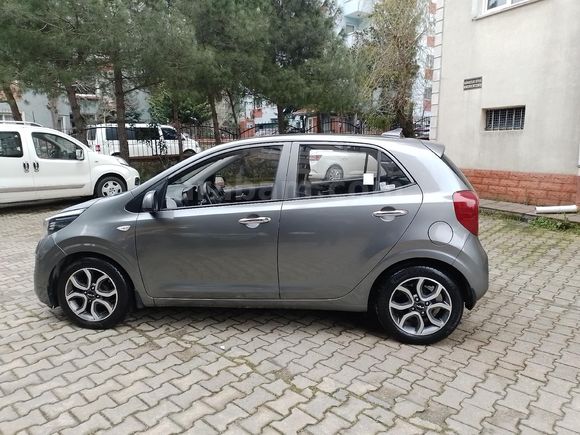 Sahibinden Kia Picanto 1.0 MPI 2023 Model