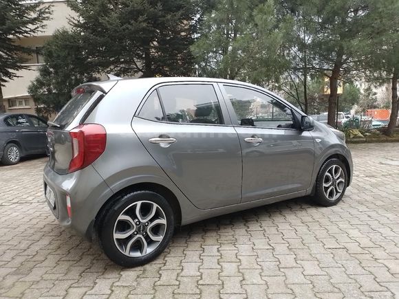 Sahibinden Kia Picanto 1.0 MPI 2023 Model