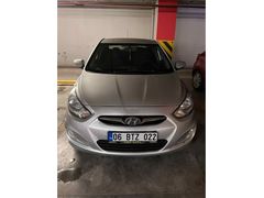 Sahibinden Hyundai Accent Blue 1.6 CRDI Prime 2012 Model  247.000 km Gri (Gümüş)