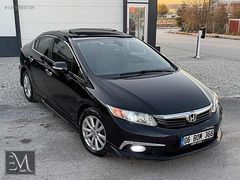 E&M CAR's dan 40. YIL OTOMATİK VİTES LPG Lİ 2.5 PARÇA YANDA BOYA
